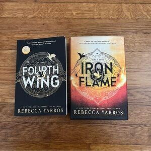 Fourth Wing + Iron Flame by Rebecca Yarros